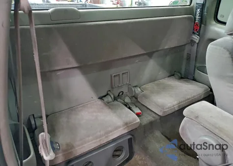 2004 Toyota Tacoma Xtracab из США, поврежденный, VIN 5TEWM72N64Z361979